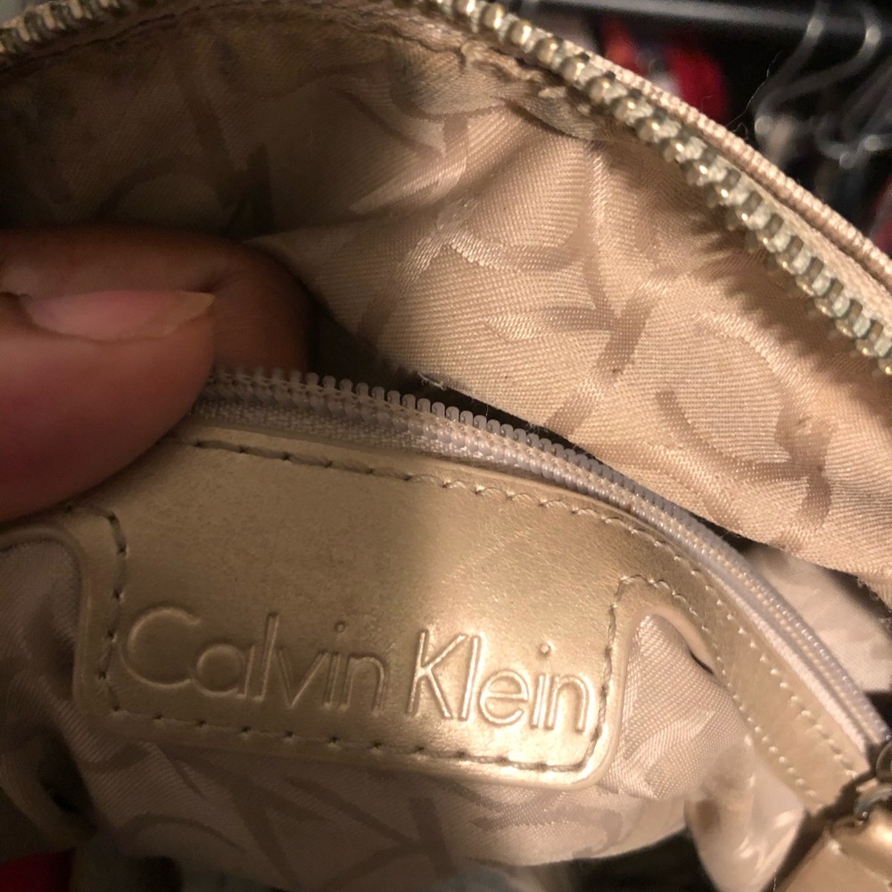 Purses - Picture 2 of 2
